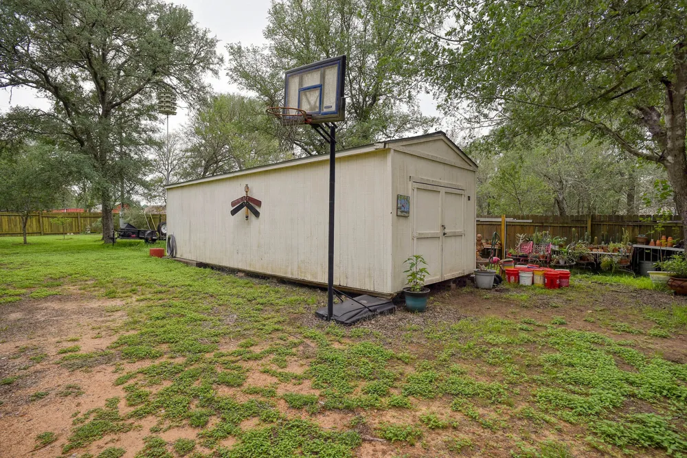 147 Spring Meadow Bastrop, TX 78602
