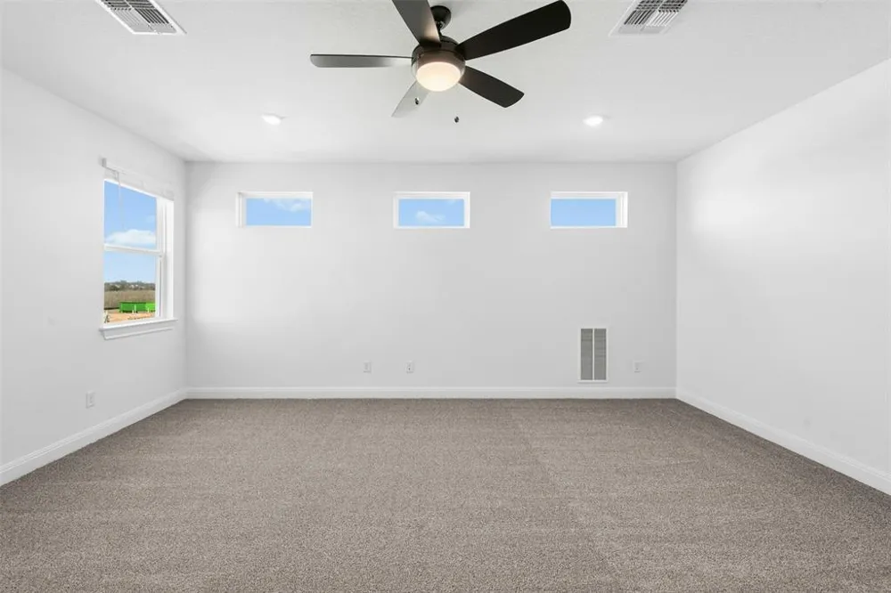 17305 Silverman Drive Pflugerville, TX 78660
