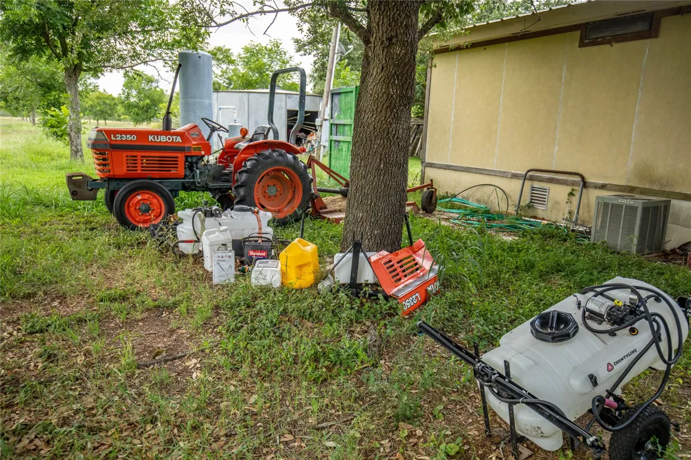475 W County Road 418 Premont, TX 78375