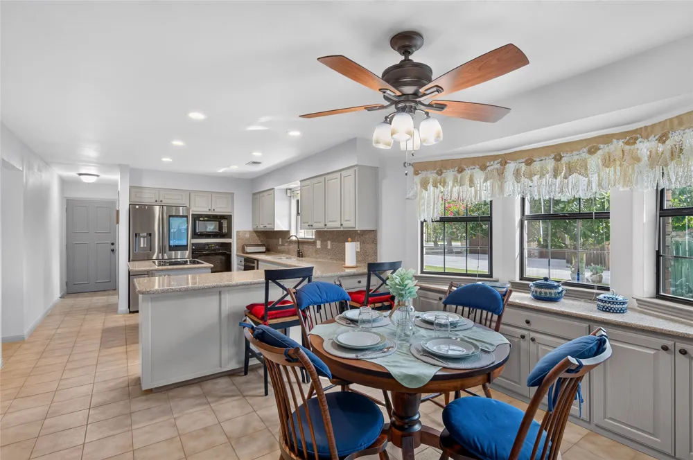 136 Dundee Grace New Braunfels, TX 78130
