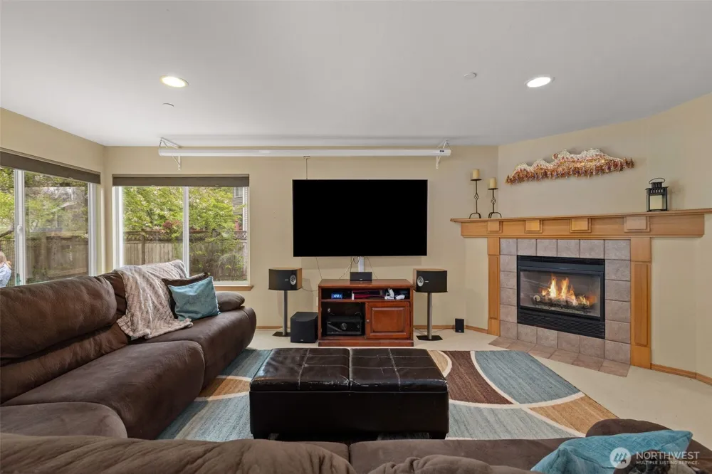 1822 Fisher Avenue Dupont, WA 98327