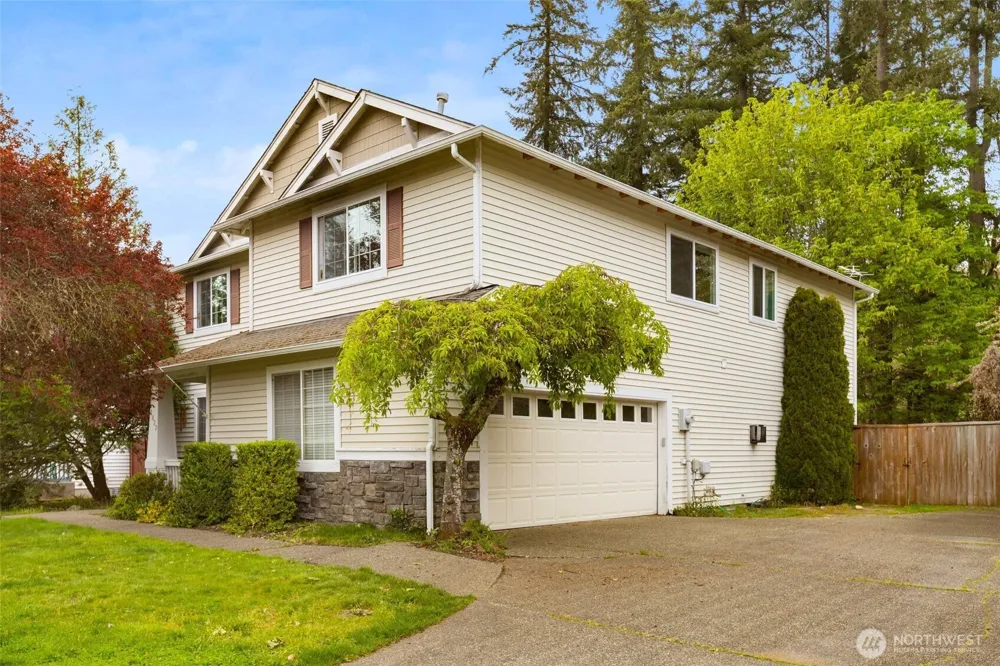 1822 Fisher Avenue Dupont, WA 98327