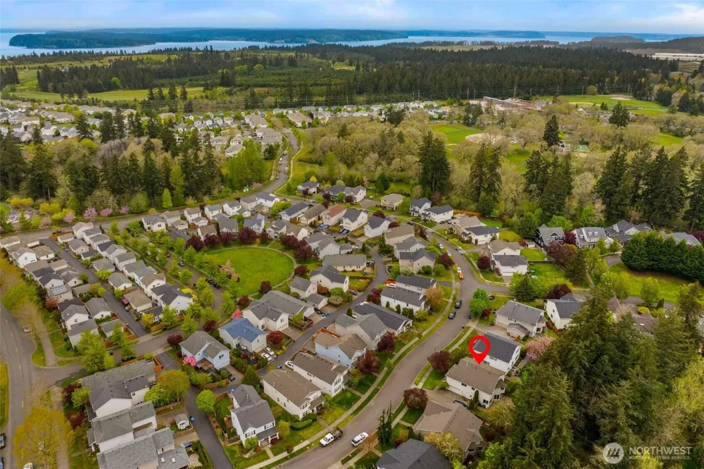 1822 Fisher Avenue Dupont, WA 98327