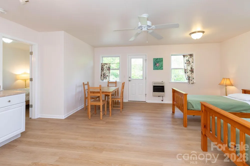 12 Lila Lane Clyde, NC 28721