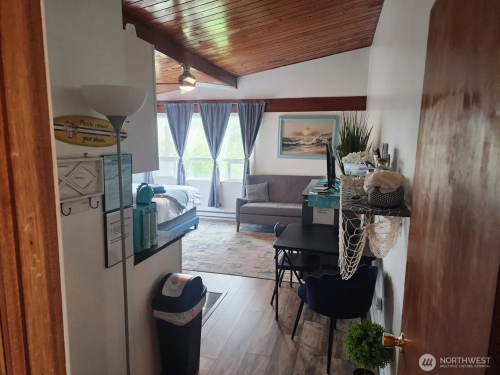 757 Ocean Court NW #20 Ocean Shores, WA 98569