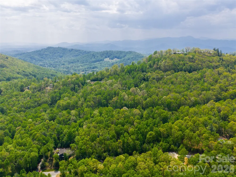 490 Barrington Drive #121 Asheville, NC 28803