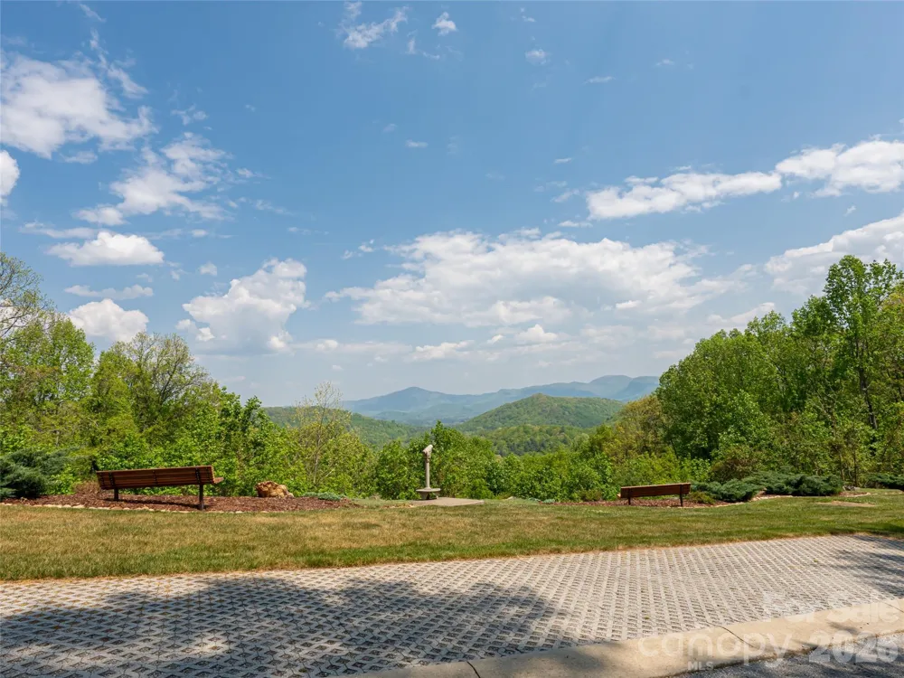 490 Barrington Drive #121 Asheville, NC 28803