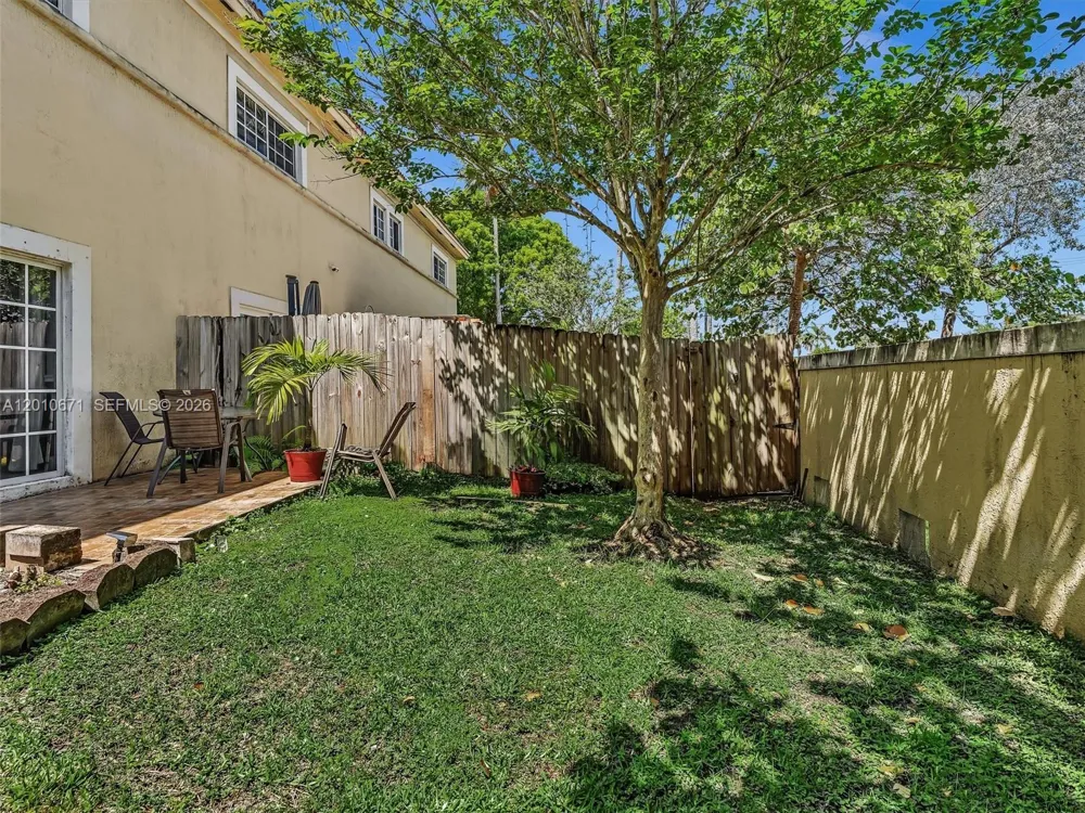 7659 Stonecreek Cir Davie, FL 33024