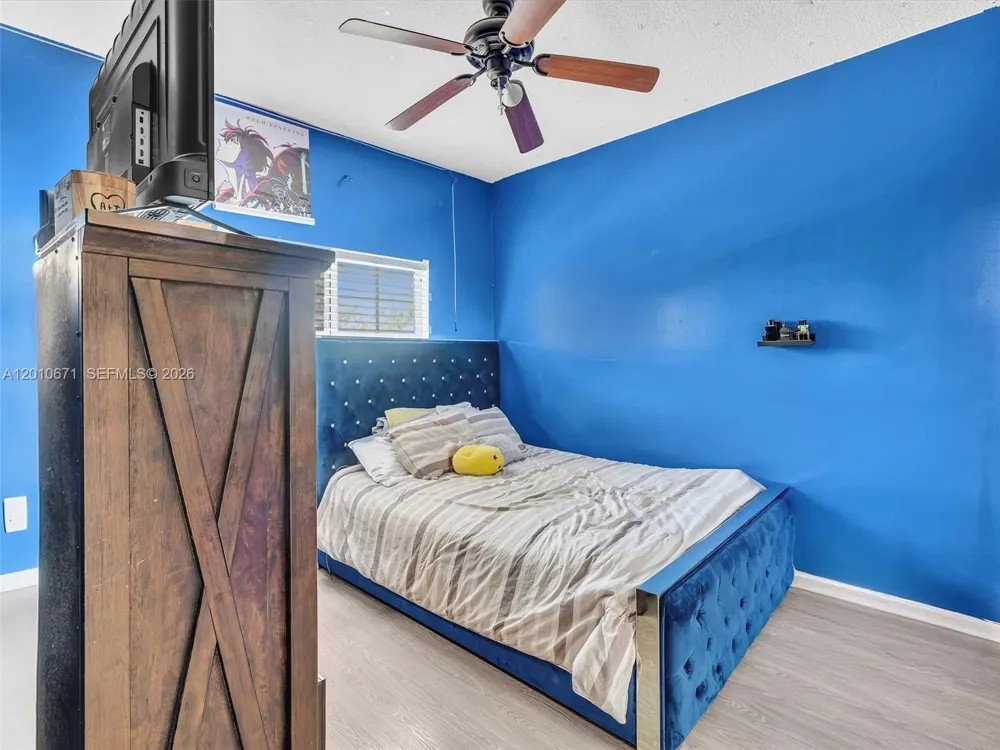 7659 Stonecreek Cir Davie, FL 33024
