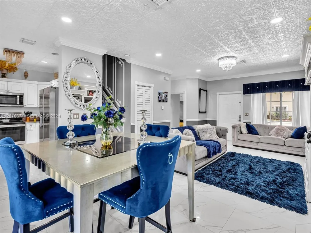 7659 Stonecreek Cir Davie, FL 33024