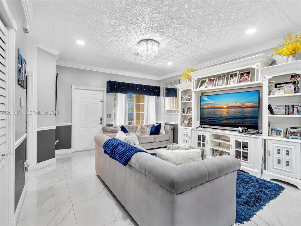 7659 Stonecreek Cir Davie, FL 33024