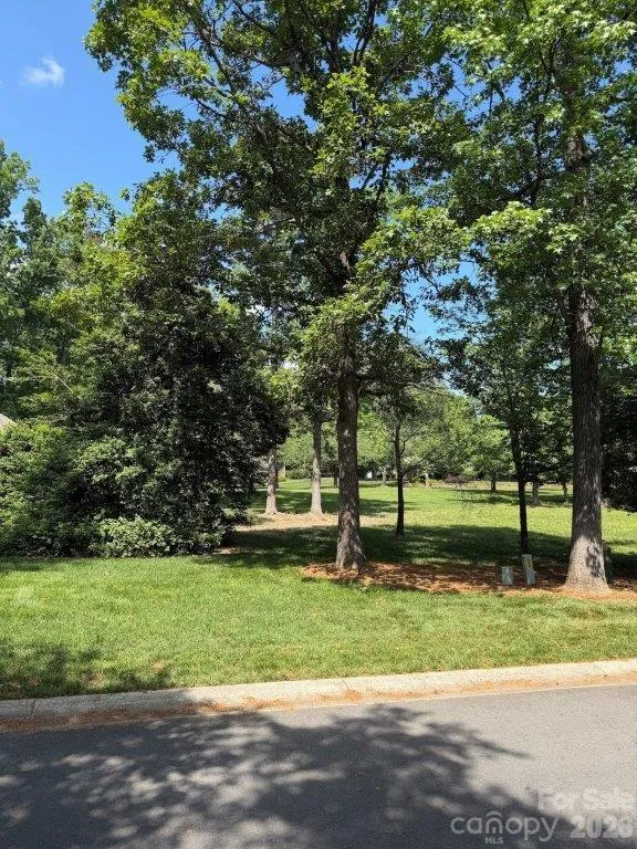 302 Millingport Lane New London, NC 28127