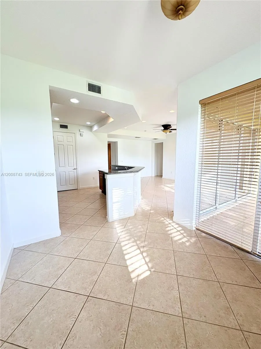 7993 NW 128th Ln #13-B Parkland, FL 33076