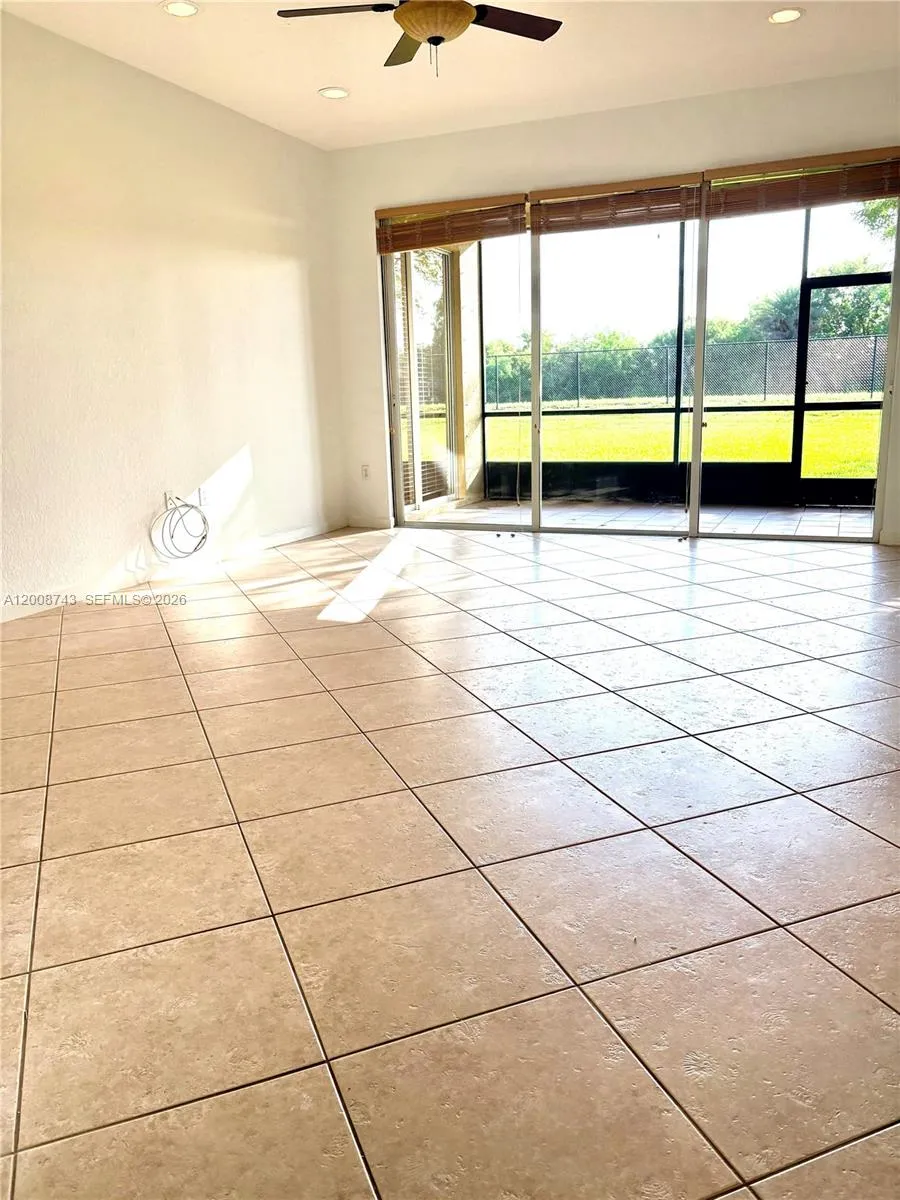 7993 NW 128th Ln #13-B Parkland, FL 33076