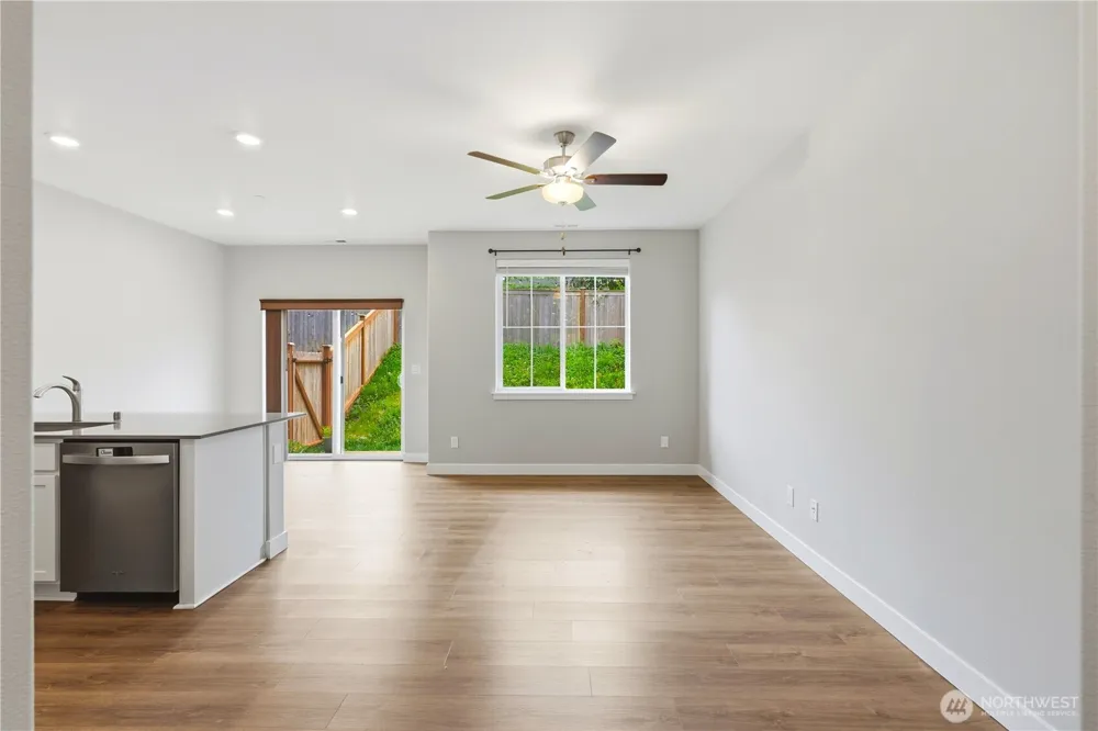 8405 Gilman Way Arlington, WA 98223
