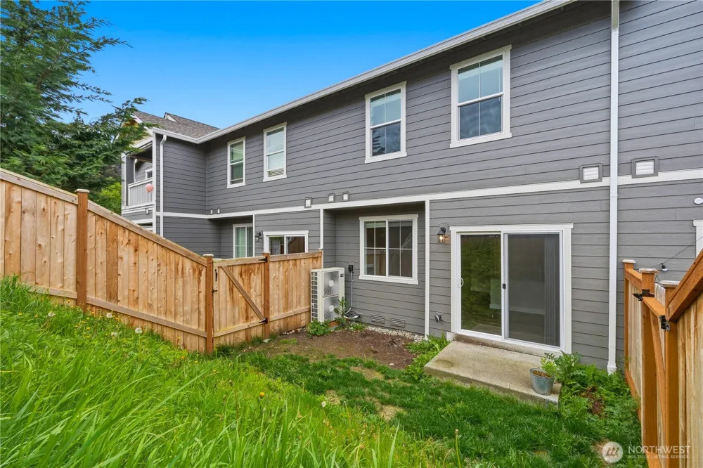 8405 Gilman Way Arlington, WA 98223