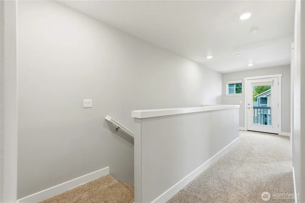 8405 Gilman Way Arlington, WA 98223