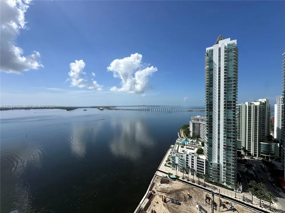 1155 Brickell Bay Dr #3007 Miami, FL 33131