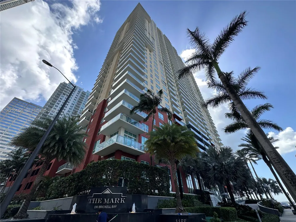 1155 Brickell Bay Dr #3007 Miami, FL 33131
