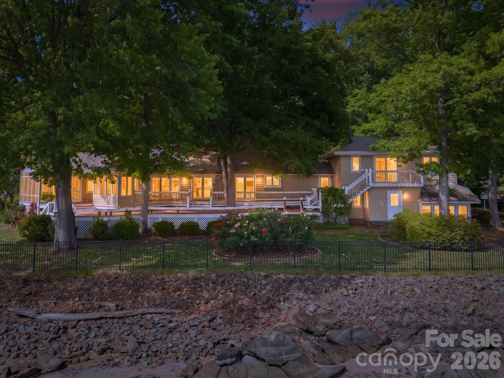 3725 Kingfisher Lane Terrell, NC 28682