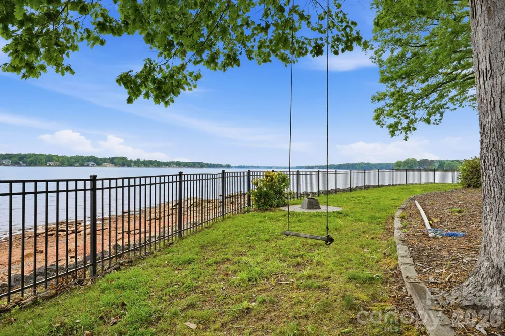 3725 Kingfisher Lane Terrell, NC 28682
