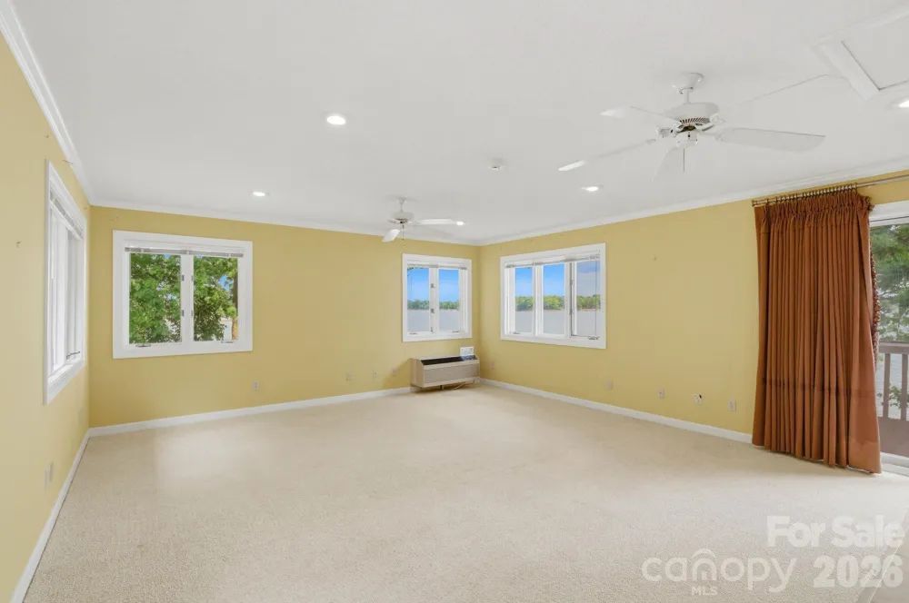3725 Kingfisher Lane Terrell, NC 28682
