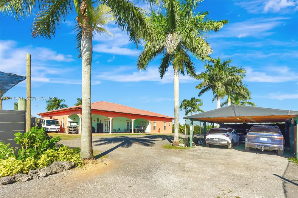 20455 SW 154th Ave Miami, FL 33187