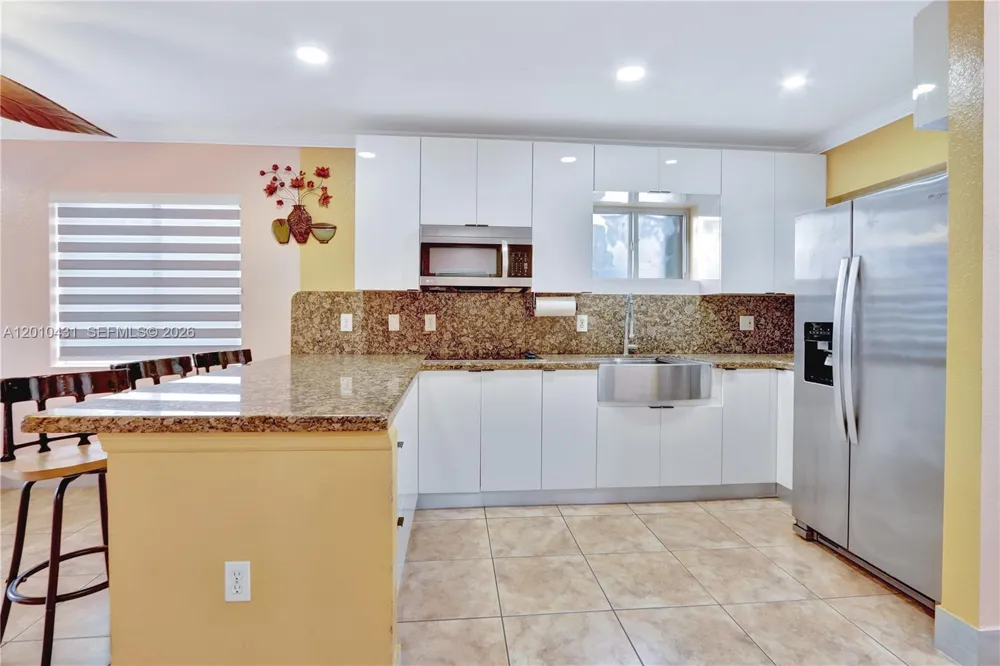 20455 SW 154th Ave Miami, FL 33187