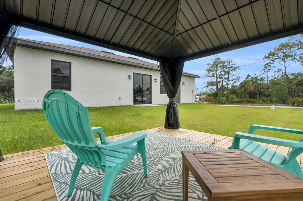 1201 7th ST Lehigh Acres, FL 33972