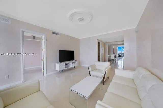 18101 Collins Ave #4702 Sunny Isles Beach, FL 33160