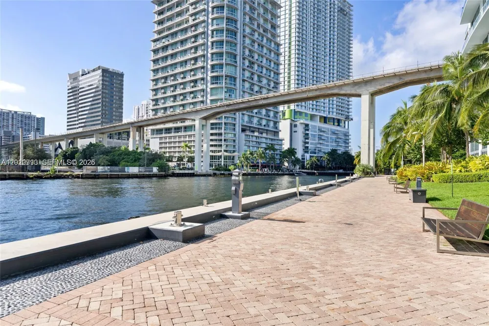 350 S Miami Ave #3307 Miami, FL 33130