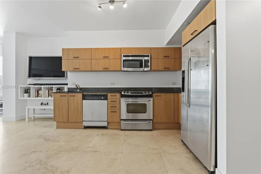 350 S Miami Ave #3307 Miami, FL 33130