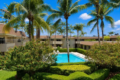 14500 SW 88th Ave #222