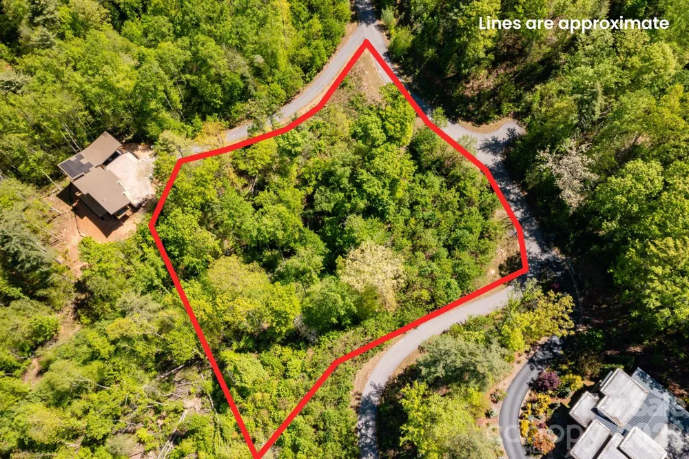 33 Bent Branch Lane Asheville, NC 28804