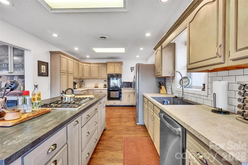 202 Tamarack Road Beech Mountain, NC 28604