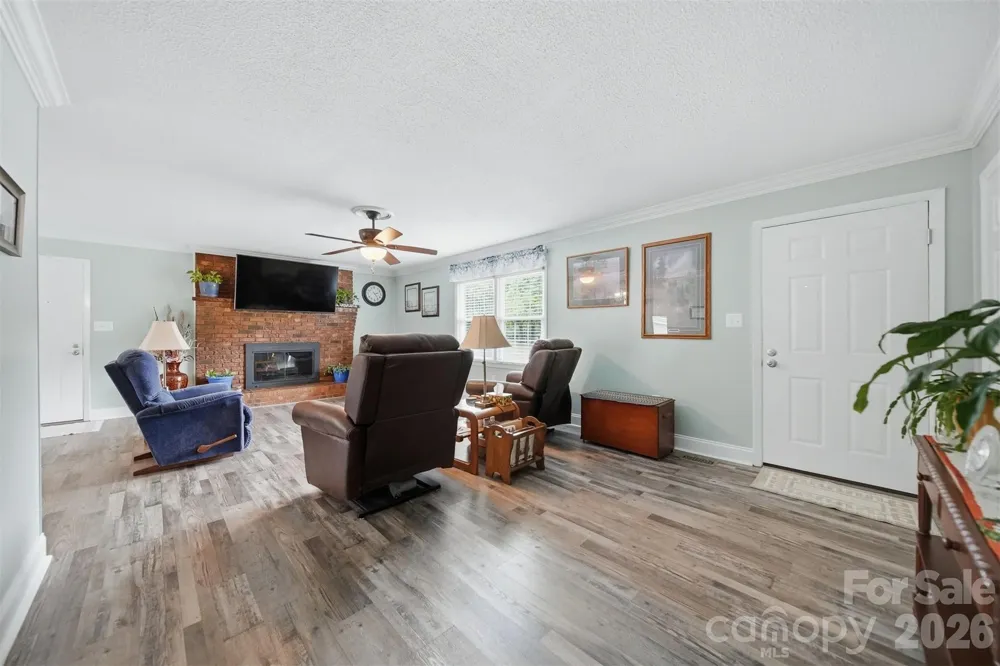 190 Dixie Trail Drive Forest City, NC 28043