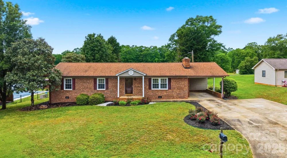 190 Dixie Trail Drive Forest City, NC 28043