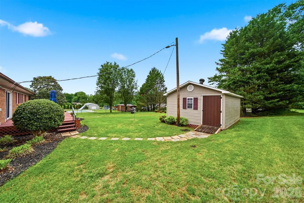 190 Dixie Trail Drive Forest City, NC 28043