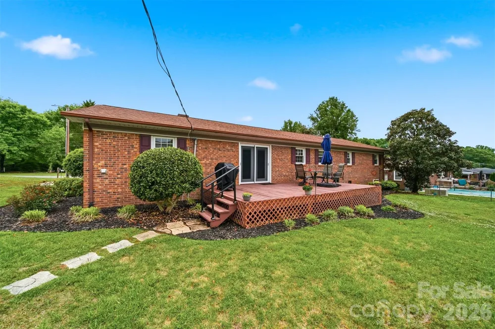190 Dixie Trail Drive Forest City, NC 28043