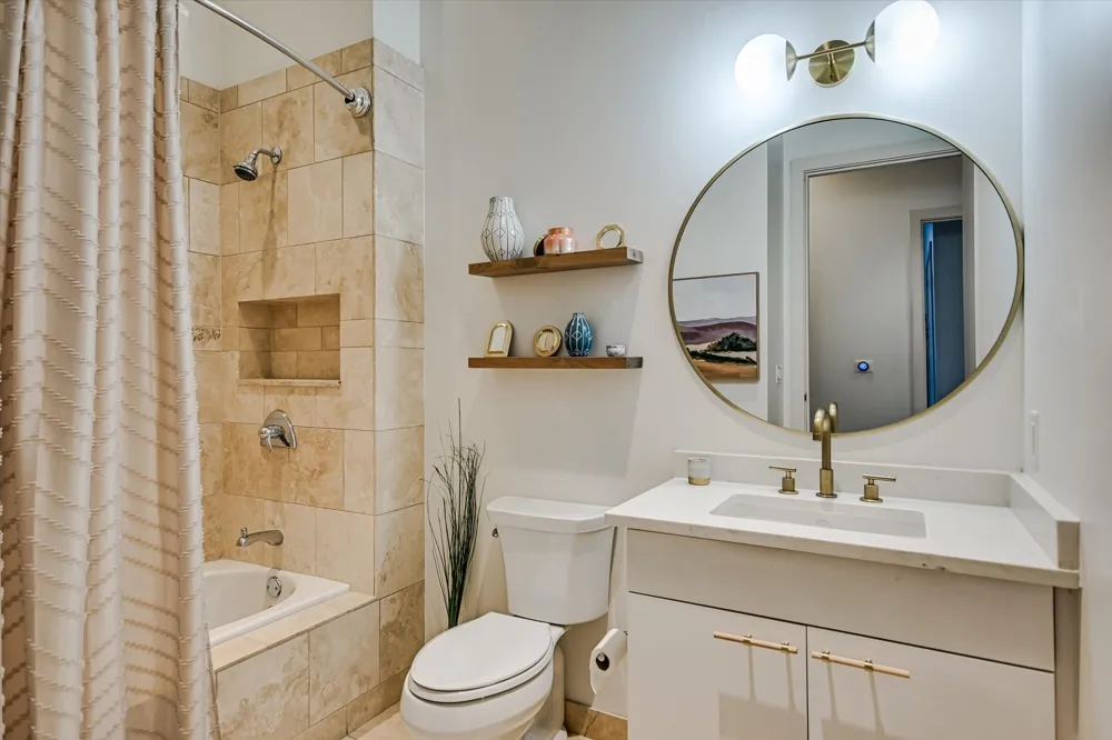 555 E 5th Street #2826 Austin, TX 78701