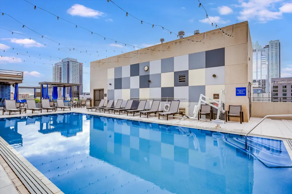 555 E 5th Street #2826 Austin, TX 78701