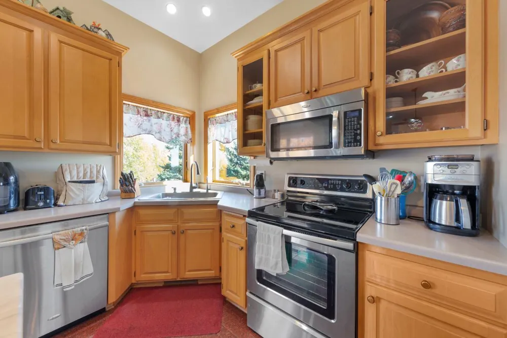26721 Redwing Avenue New Prague, MN 56071