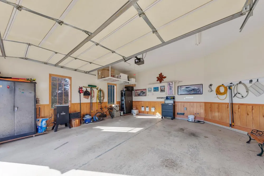 26721 Redwing Avenue New Prague, MN 56071