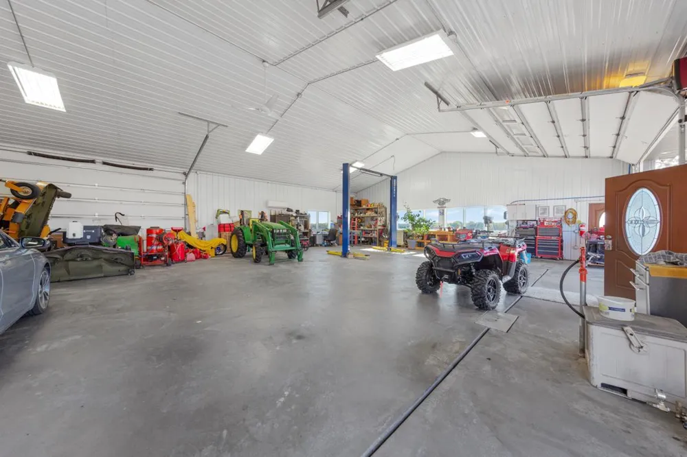 26721 Redwing Avenue New Prague, MN 56071