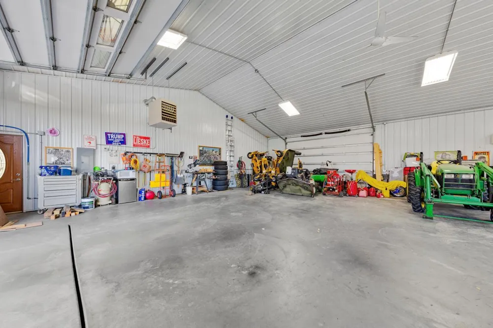 26721 Redwing Avenue New Prague, MN 56071