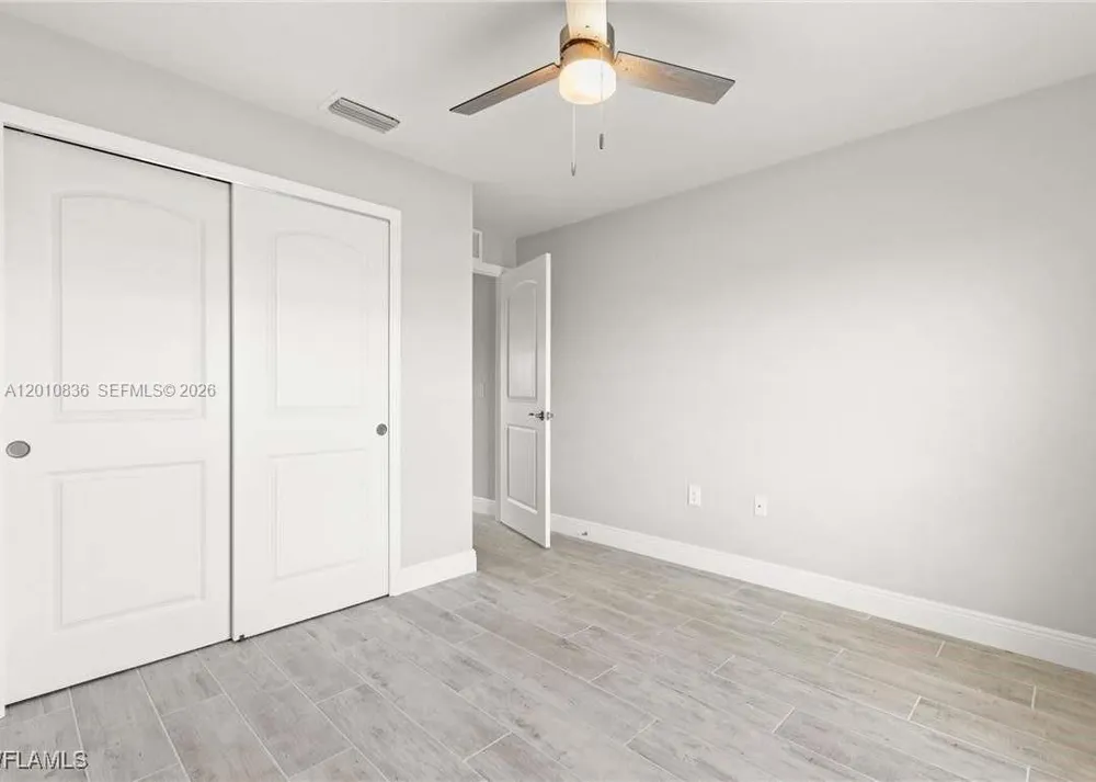604 WILMINGTON Cape Coral, FL 33993
