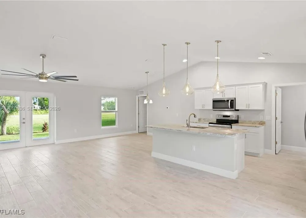 604 WILMINGTON Cape Coral, FL 33993