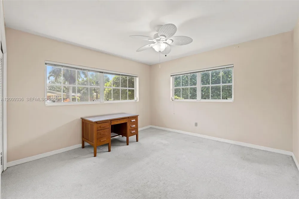 13730 SW 75th Ave Palmetto Bay, FL 33158