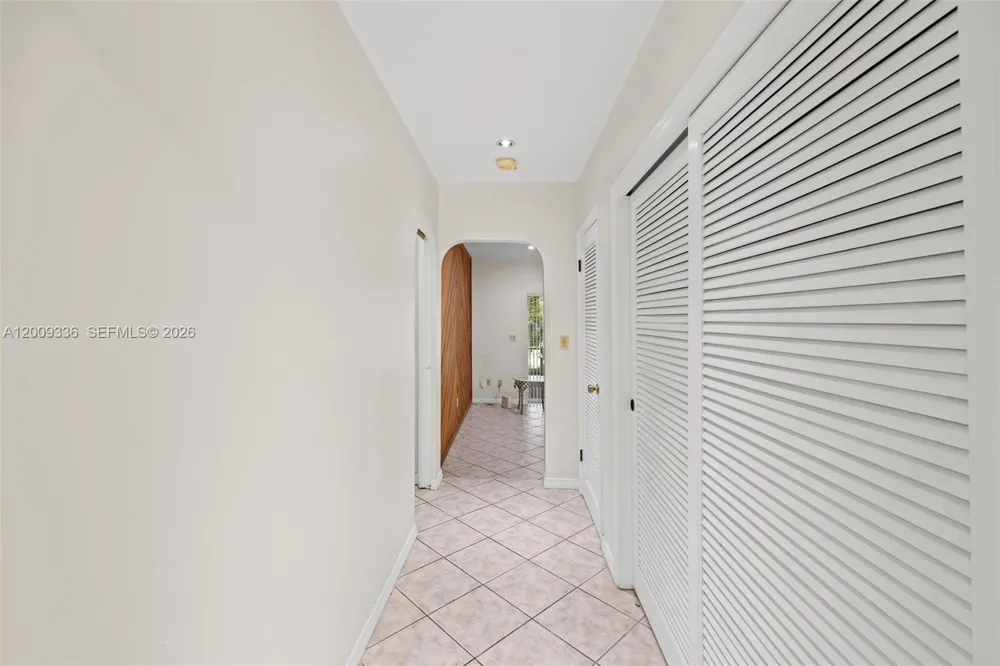 13730 SW 75th Ave Palmetto Bay, FL 33158
