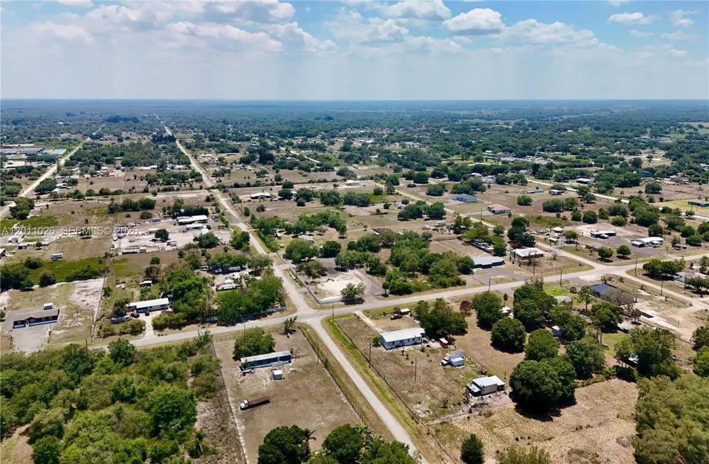 242 BALD CYPRESS AVE Clewiston, FL 33440